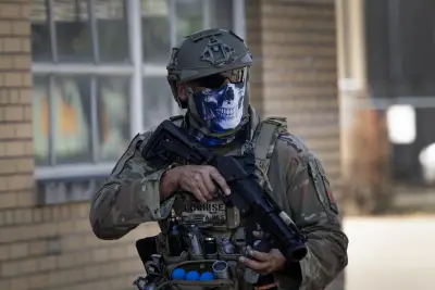 Feds Say Kat Abughazaleh “Impeded” ICE Agents. That Would Put Her on the Right Side of History.