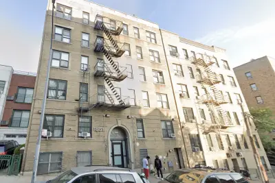 NYC man has head fatally bashed in with metal locker door