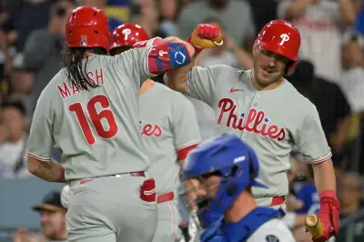 Phillies continue dominance over Dodgers, take another series from defending World Series champs