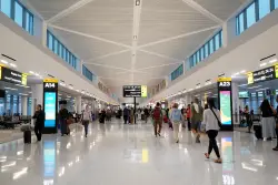 NJ issues health warning after passenger with measles traveled at this New Jersey airport